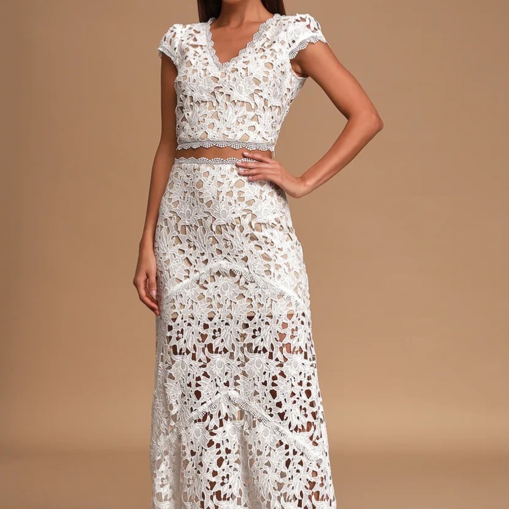 Lulu’s White Crochet Lace Two-Piece Maxi dress